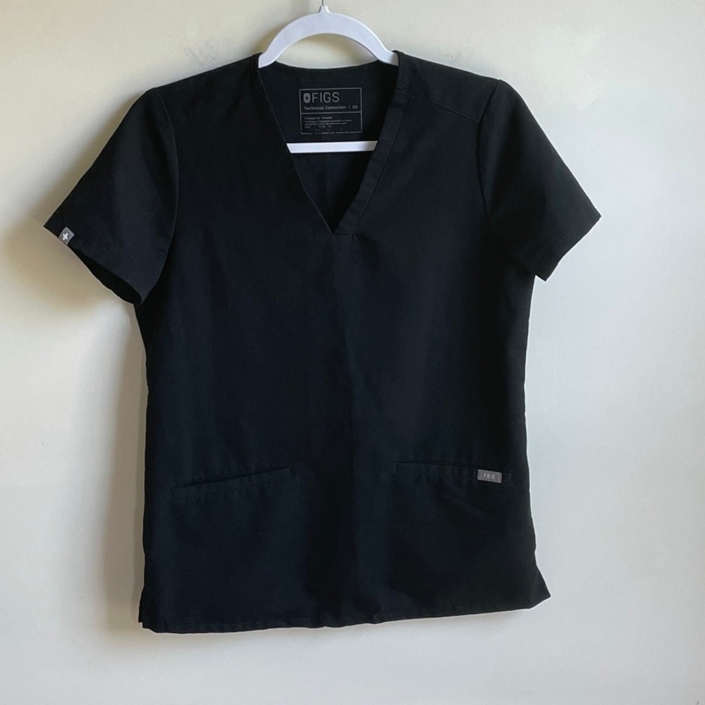 FIGS Technical Scrub Top XS